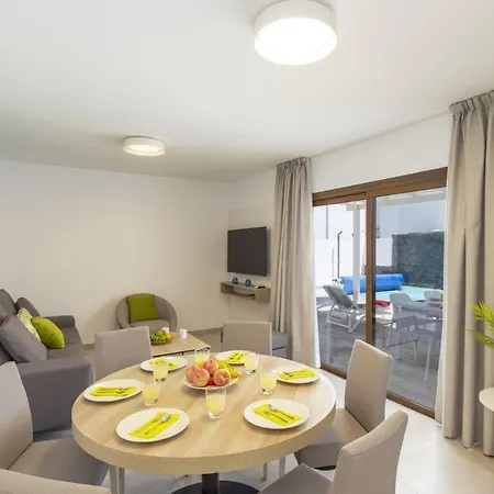 Matira By 普拉亚布兰卡